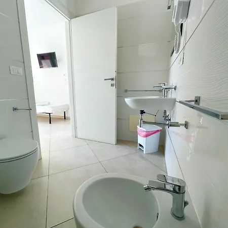 Summer View Bed & Breakfast 3*